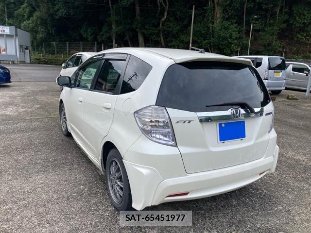 Honda FIT HYBRID 2012-01 8879780-3