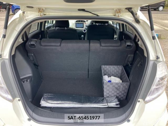 Honda FIT HYBRID 2012-01 8879780-5