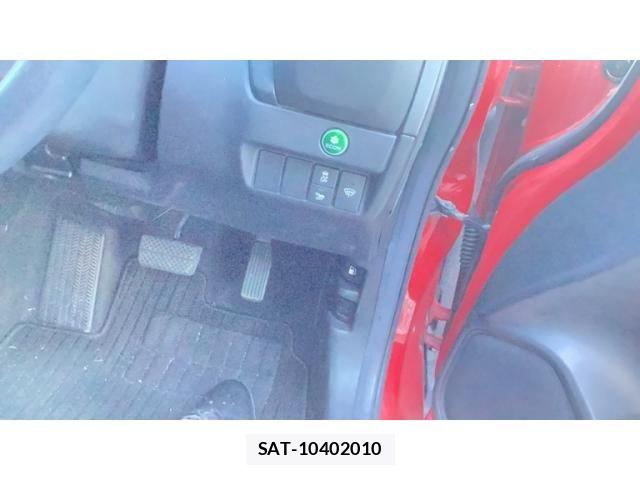 Honda FIT HYBRID 2013-09 8879767-9