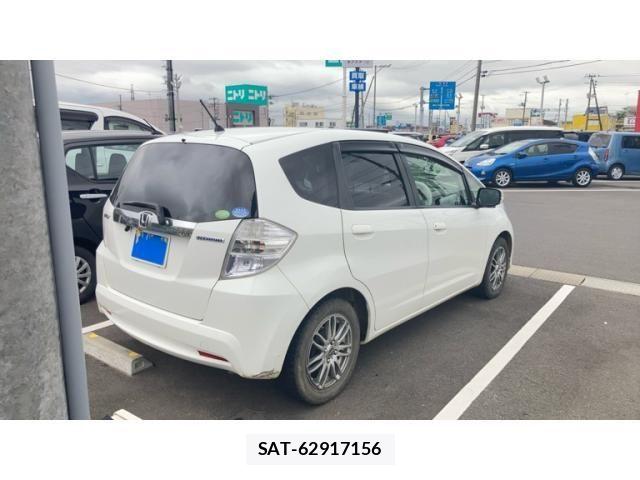 Honda FIT HYBRID 2011-03 8879779-9
