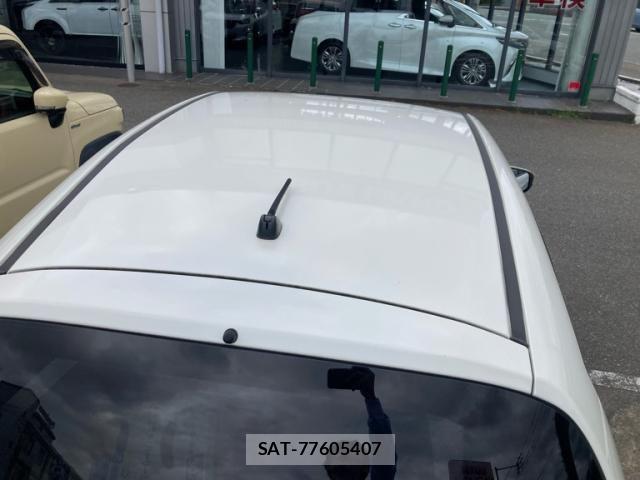 Honda FIT HYBRID 2011-12 8879776-2