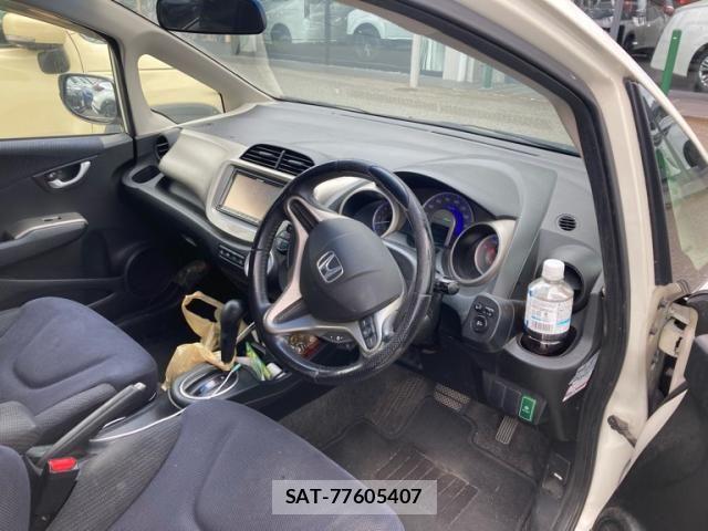 Honda FIT HYBRID 2011-12 8879776-4