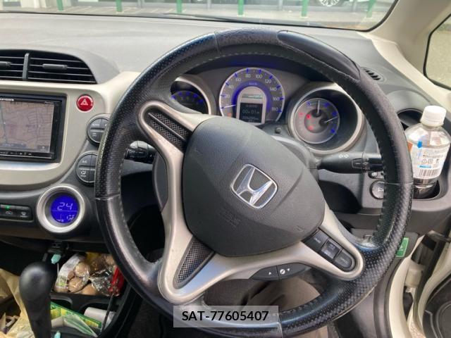 Honda FIT HYBRID 2011-12 8879776-7