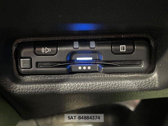 Honda FIT HYBRID 2017-01 8879754-5