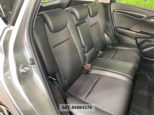 Honda FIT HYBRID 2017-01 8879754-8