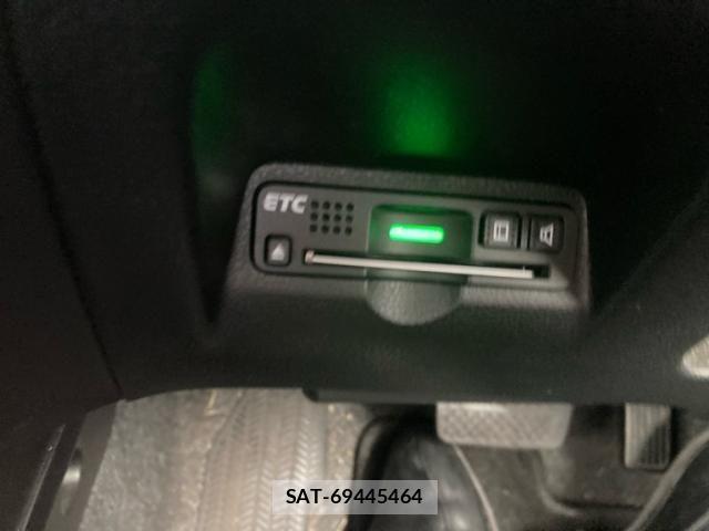 Honda FIT HYBRID 2013-09 8879777-26