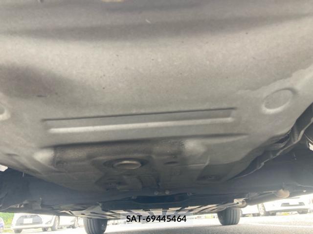 Honda FIT HYBRID 2013-09 8879777-8