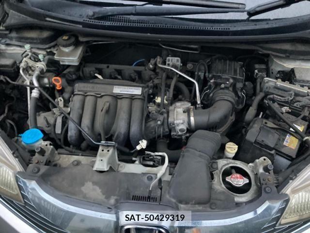 Honda FIT HYBRID 2013-12 8879775-3