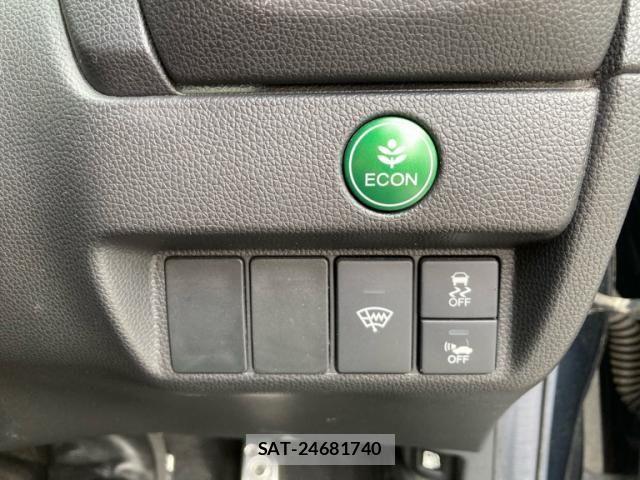 Honda FIT HYBRID 2017-09 8879757-17