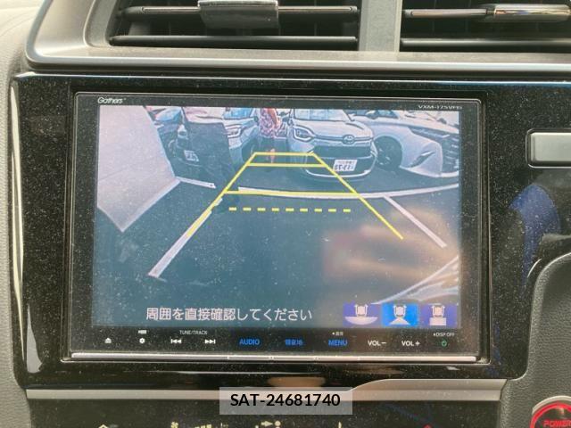 Honda FIT HYBRID 2017-09 8879757-20