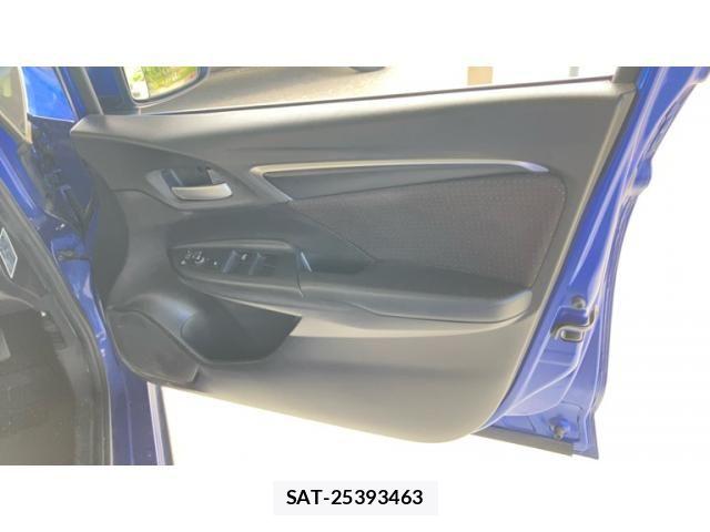 Honda FIT HYBRID 2015-03 8879774-13