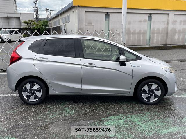 Honda FIT HYBRID 2013-11 8879759-3