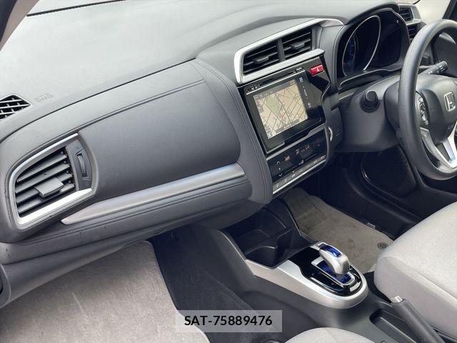 Honda FIT HYBRID 2013-11 8879759-8
