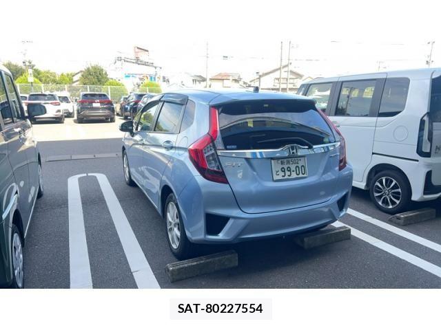 Honda FIT HYBRID 2016-04 8879760-2