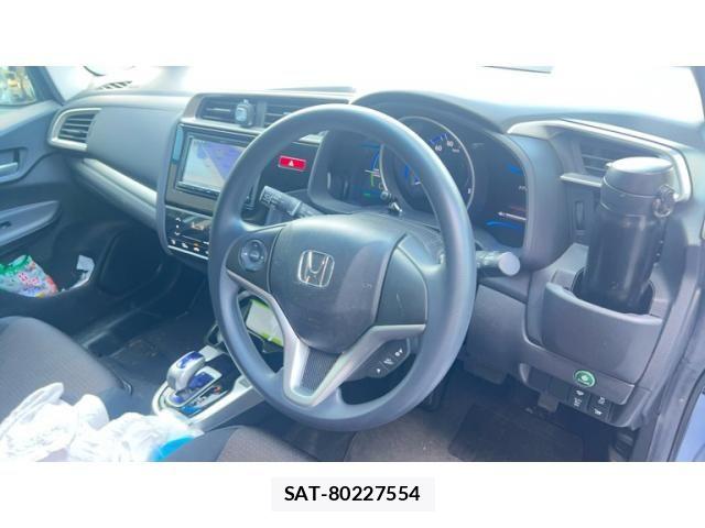 Honda FIT HYBRID 2016-04 8879760-7