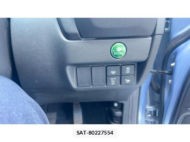Honda FIT HYBRID 2016-04 8879760-8