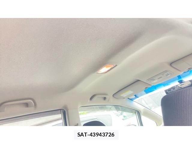Honda FIT HYBRID 2011-10 8879778-11
