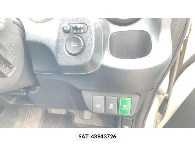 Honda FIT HYBRID 2011-10 8879778-16
