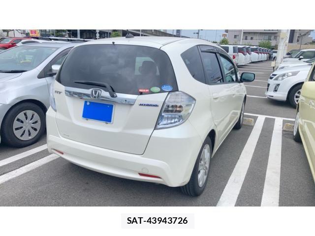 Honda FIT HYBRID 2011-10 8879778-2