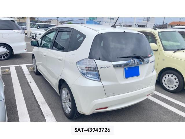 Honda FIT HYBRID 2011-10 8879778-3
