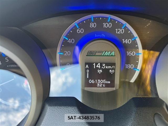 Honda FIT HYBRID 2011-09 8879763-10