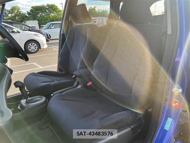 Honda FIT HYBRID 2011-09 8879763-26