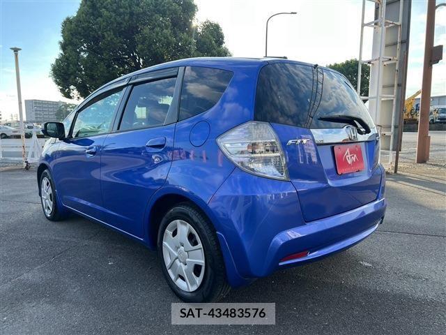 Honda FIT HYBRID 2011-09 8879763-7