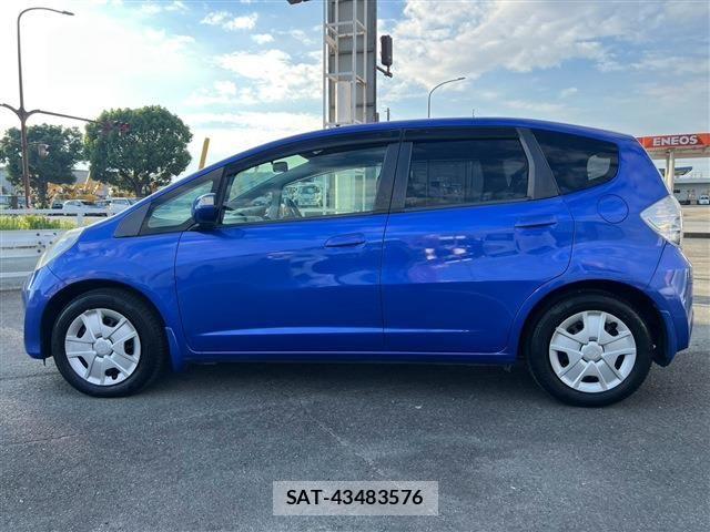 Honda FIT HYBRID 2011-09 8879763-8