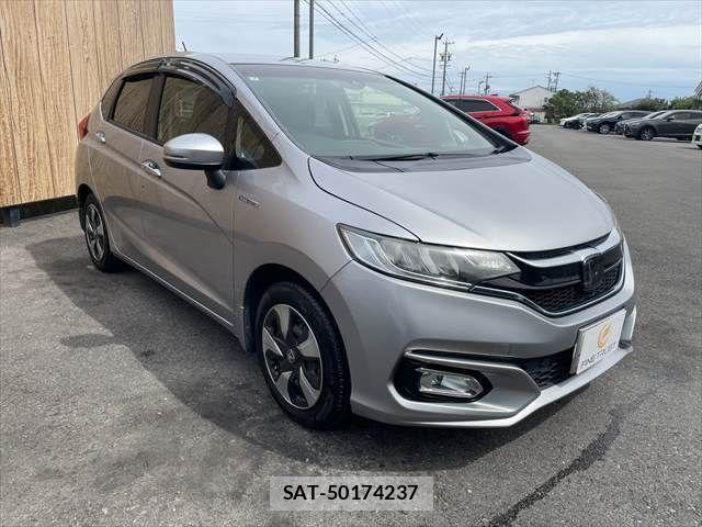 Honda FIT HYBRID 2019-07 8879755-15