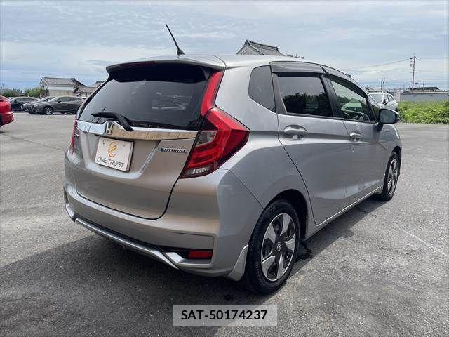Honda FIT HYBRID 2019-07 8879755-17