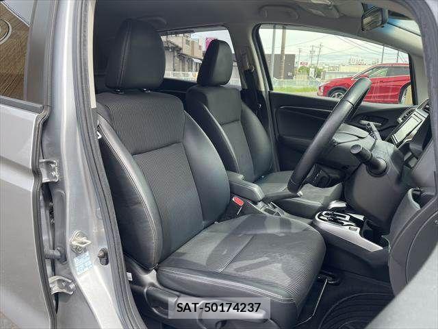 Honda FIT HYBRID 2019-07 8879755-7