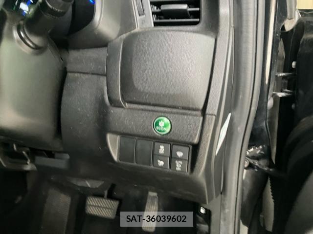 Honda FIT HYBRID 2015-09 8879768-14