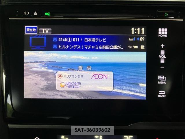 Honda FIT HYBRID 2015-09 8879768-21