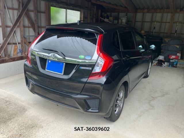Honda FIT HYBRID 2015-09 8879768-8