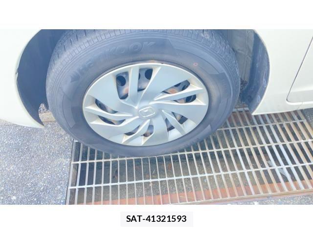 Honda FIT HYBRID 2015-12 8879765-5