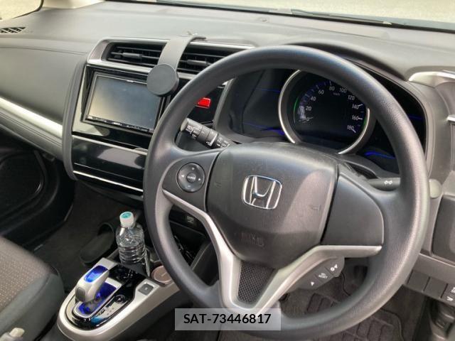 Honda FIT HYBRID 2015-04 8879766-12