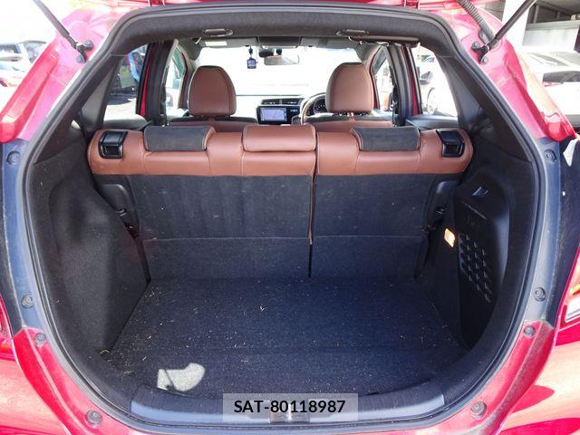 Honda FIT HYBRID 2017-07 8883619-16