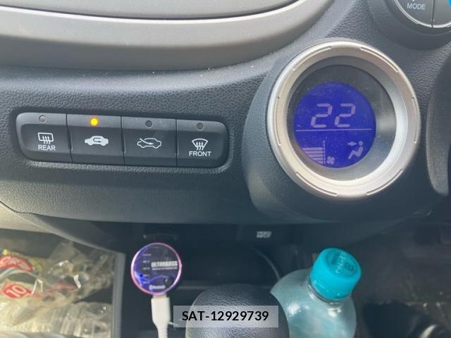 Honda FIT HYBRID 2011-07 8883622-24