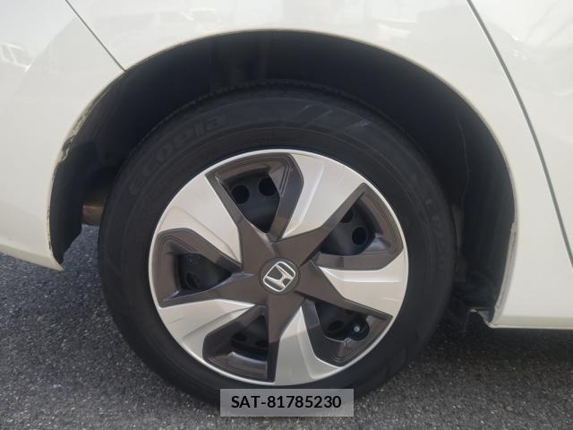 Honda FIT HYBRID 2019-09 8883618-14