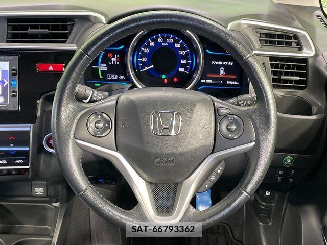 Honda FIT HYBRID 2015-10 8883621-10