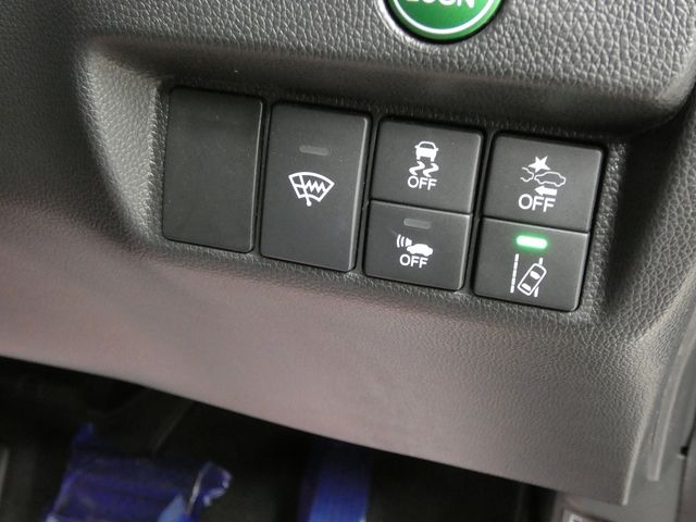 Honda FIT HYBRID 2018-09 1545206-14