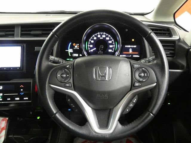 Honda FIT HYBRID 2018-09 1545206-8