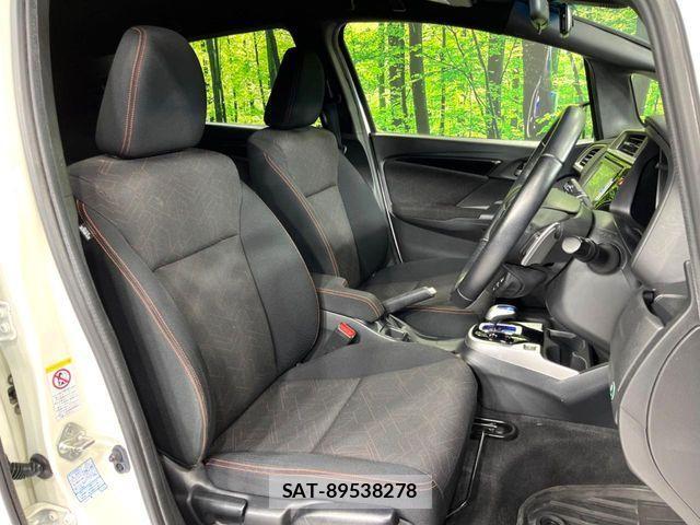 Honda FIT HYBRID 2014-11 4324042-8