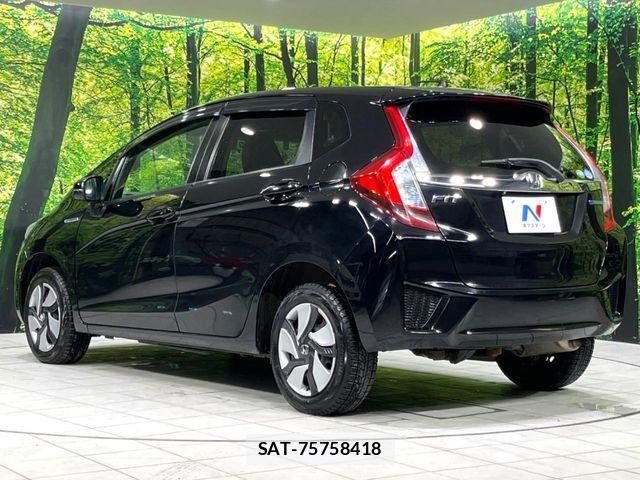 Honda FIT HYBRID 2015-08 4324047-16