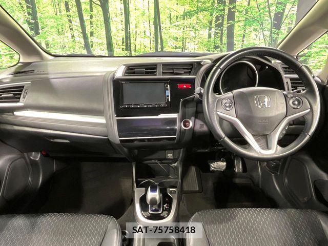 Honda FIT HYBRID 2015-08 4324047-1