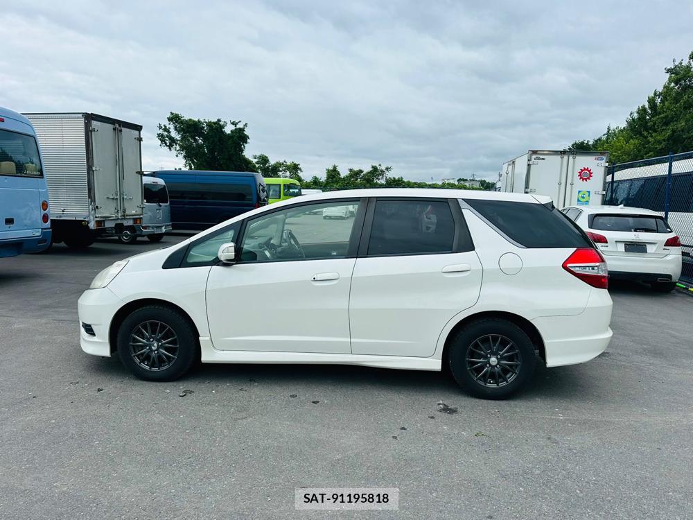 Honda FIT SHUTTLE 2012 6920665-1