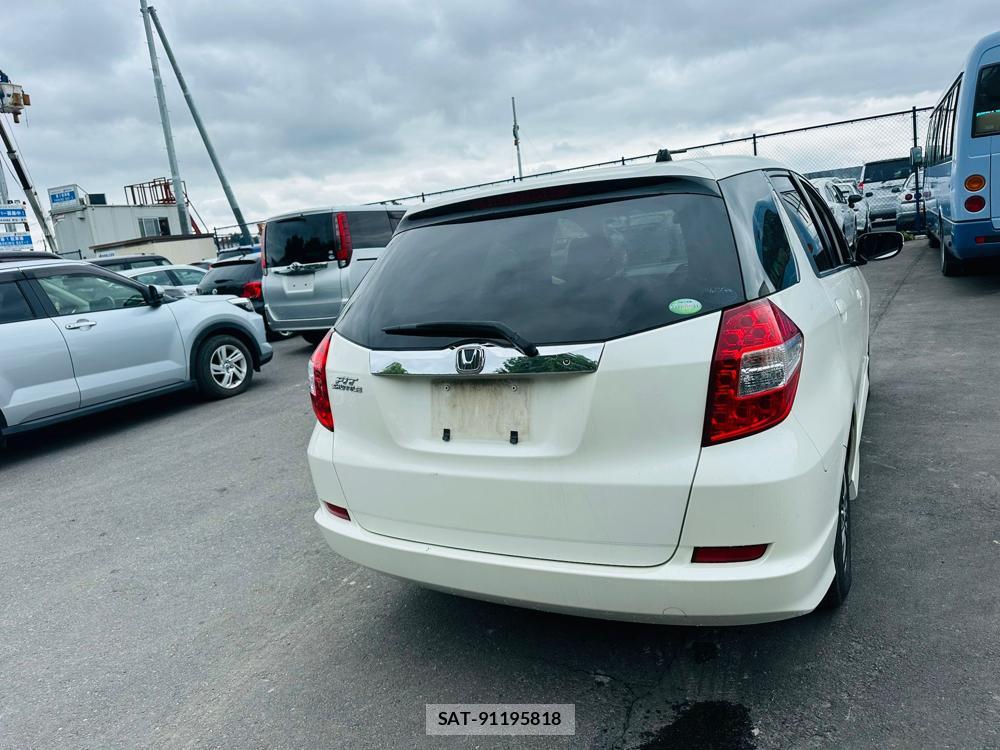 Honda FIT SHUTTLE 2012 6920665-4