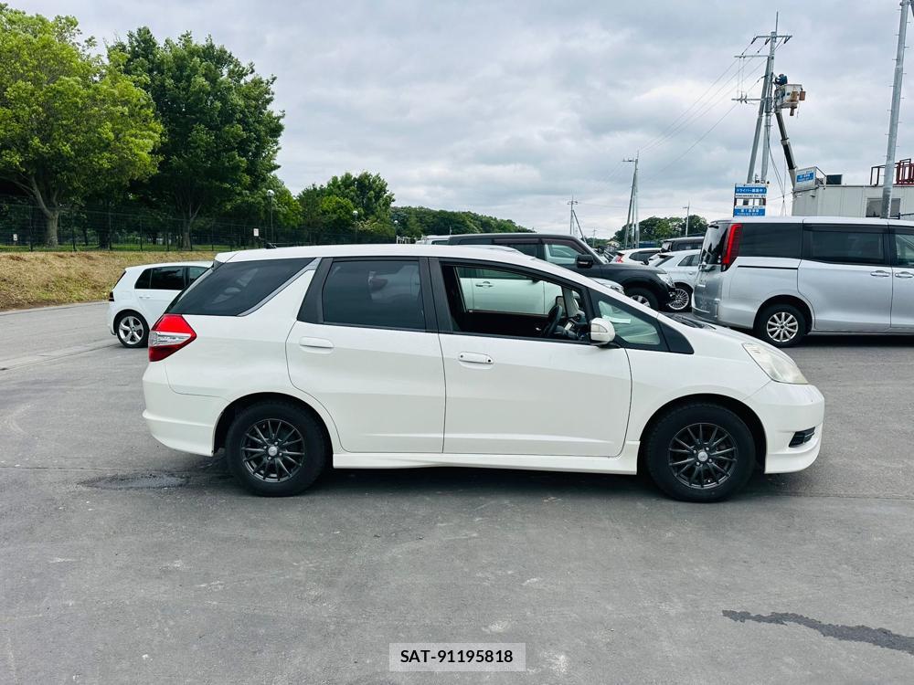 Honda FIT SHUTTLE 2012 6920665-5