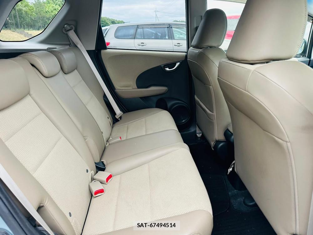 Honda FIT SHUTTLE 2013 6735238-8