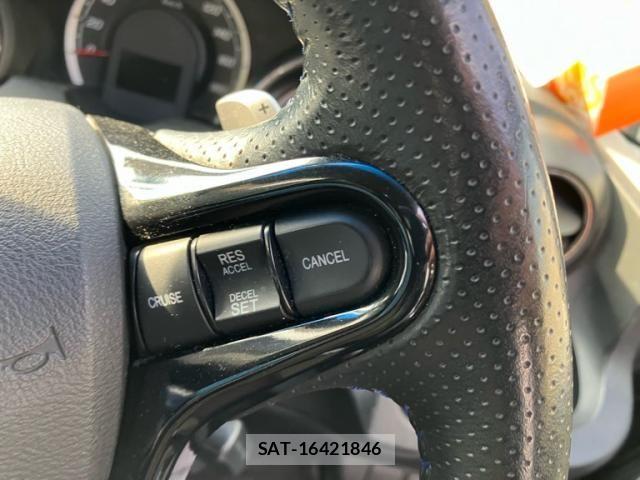 Honda FIT SHUTTLE 2014-08 7058557-15